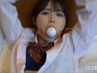 大奶清纯白虎少女的清晨叫醒服务_特别美的奶子，白虎粉穴要被撑破_声音好嗲，插入蝴蝶美逼
